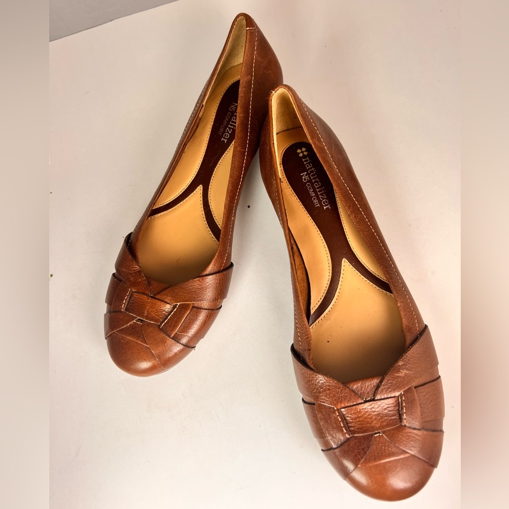 Naturalizer Shoes 7.5 Flats Leather Malide Slip On Brown Round Toe